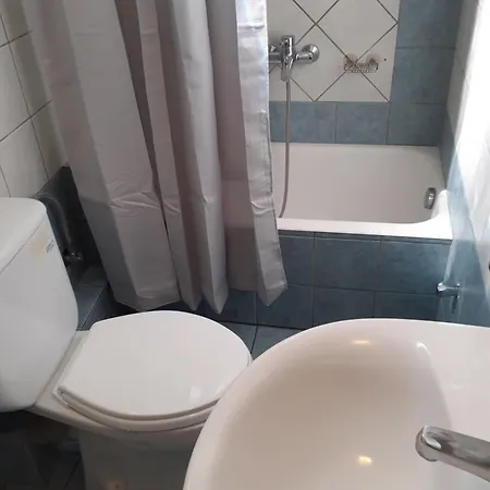 απέριττον 2